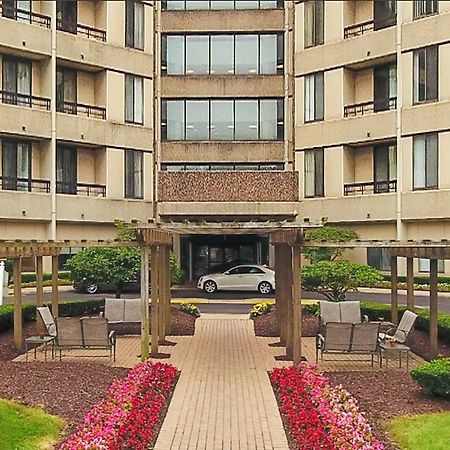 Short Term Rentals At The Park At Trowbridge Senior Community Southfield Extérieur photo