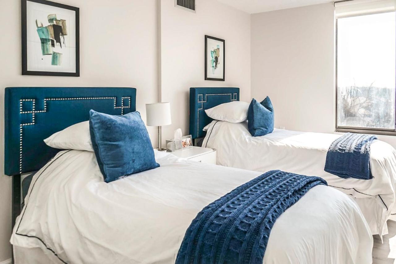 Short Term Rentals At The Park At Trowbridge Senior Community Southfield Extérieur photo