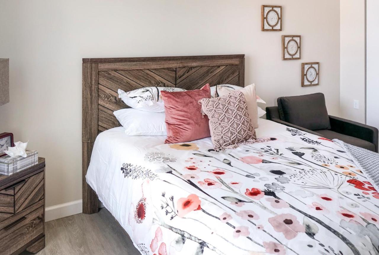 Short Term Rentals At The Park At Trowbridge Senior Community Southfield Extérieur photo
