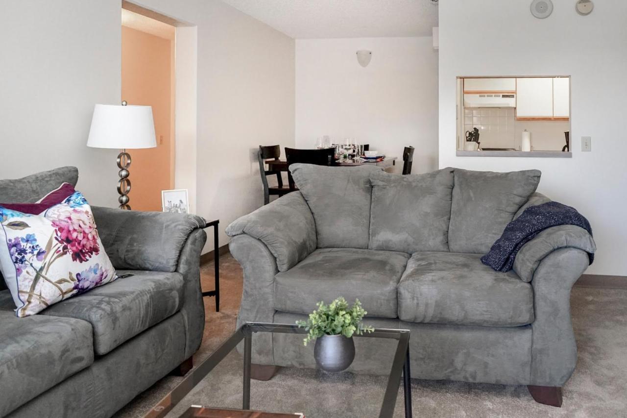 Short Term Rentals At The Park At Trowbridge Senior Community Southfield Extérieur photo