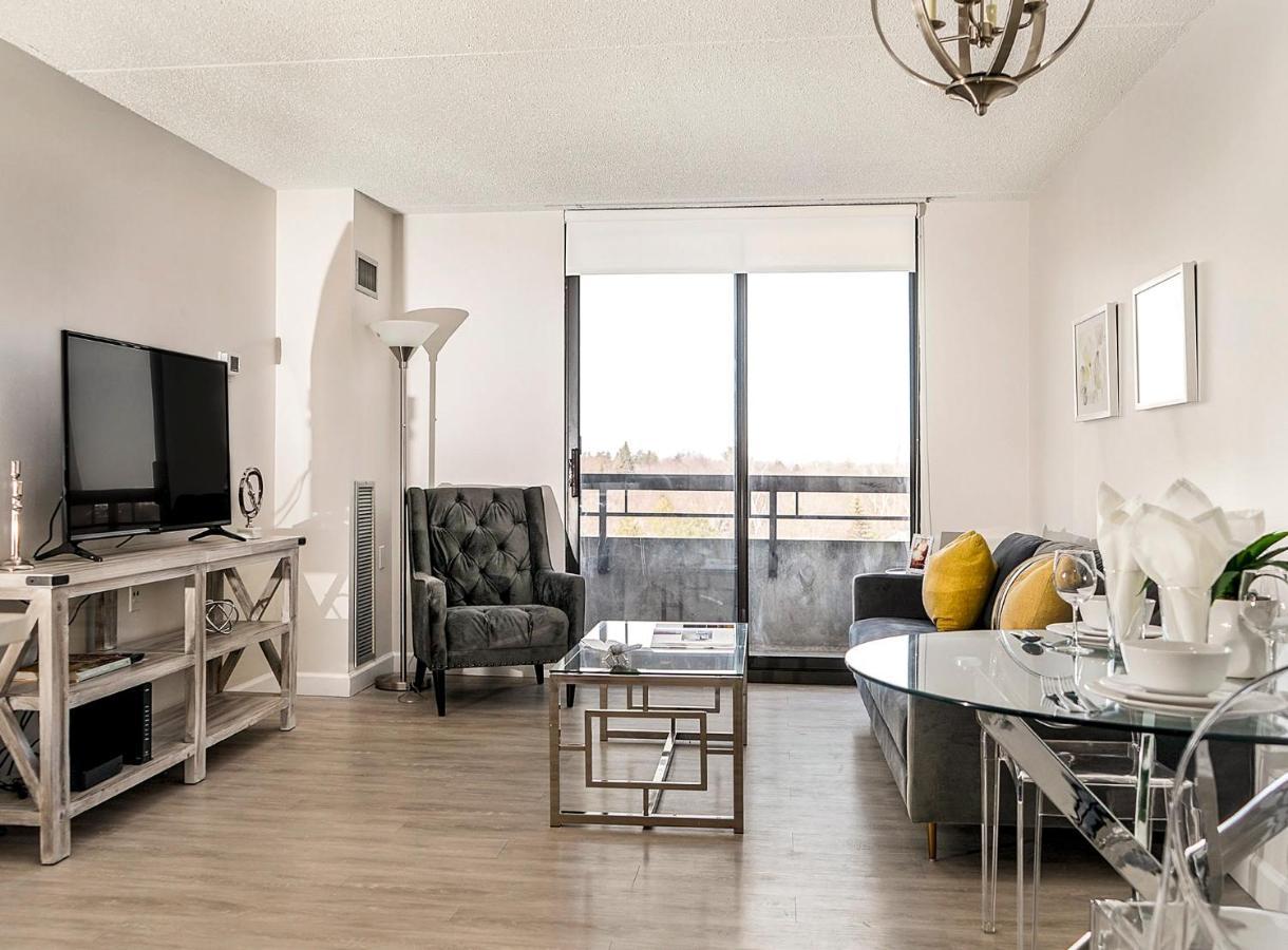 Short Term Rentals At The Park At Trowbridge Senior Community Southfield Extérieur photo
